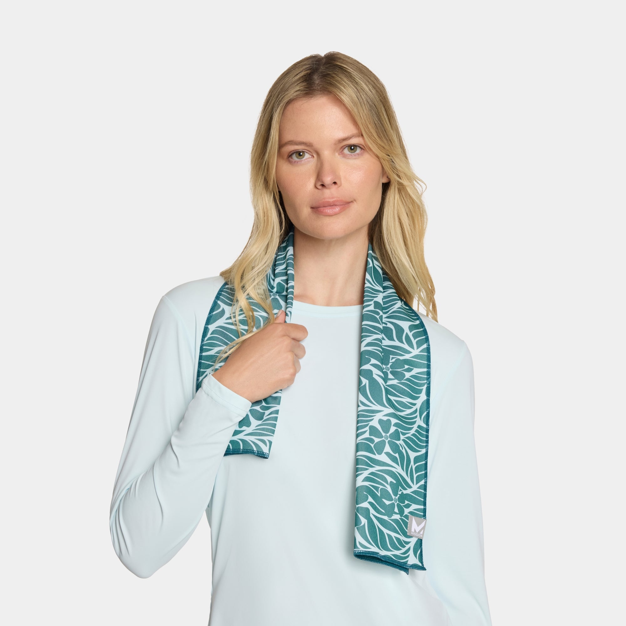 Max Plus Cooling Towel
